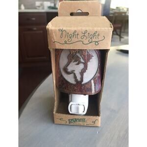 Lazart New In Box Wolf Nightlight With Bulb Has a Honey Pinion Finish.